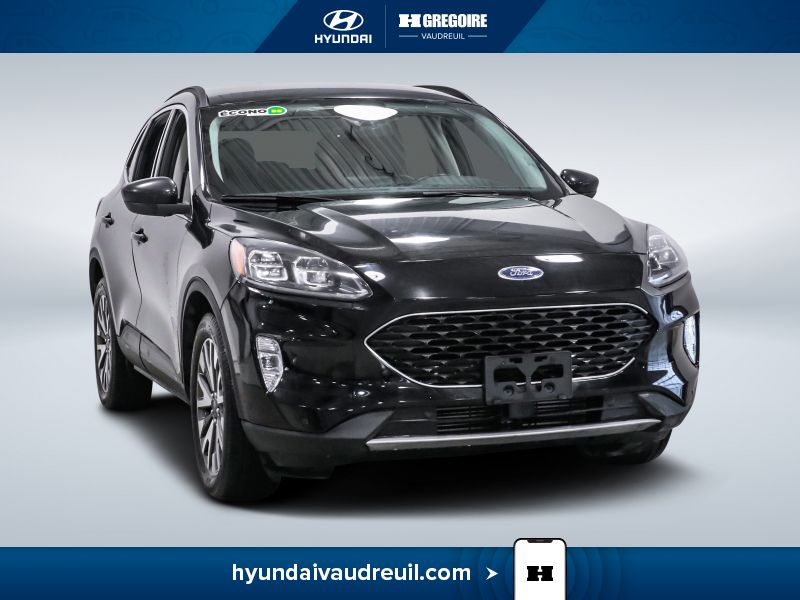 2022 Ford Escape Titanium AWD
