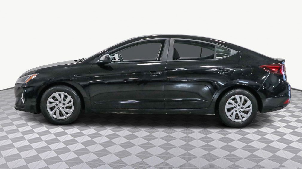 Hyundai Elantra Essential 2019 d&rsquo;occasion à vendre - 4