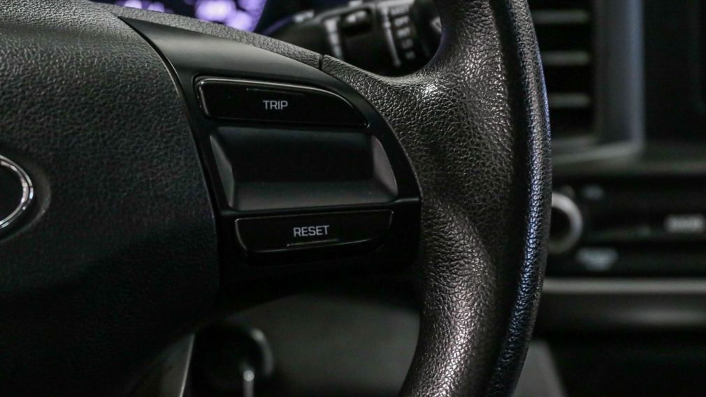 Hyundai Elantra Essential 2019 d&rsquo;occasion à vendre - 15