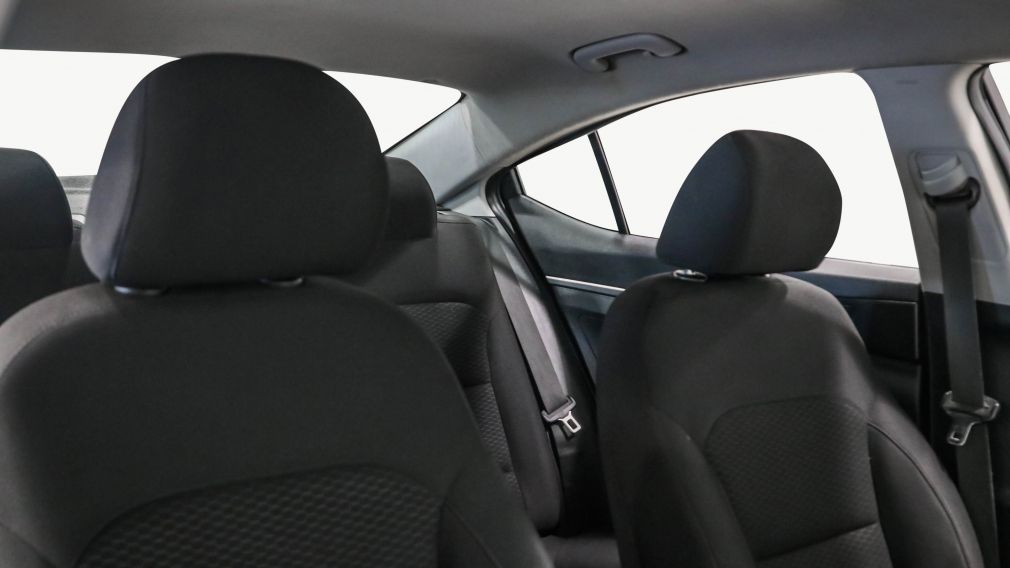 Hyundai Elantra Essential 2019 d&rsquo;occasion à vendre - 22